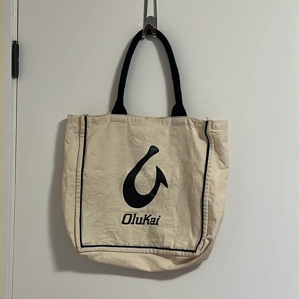 OluKai Canvas Tote in Cream & Black